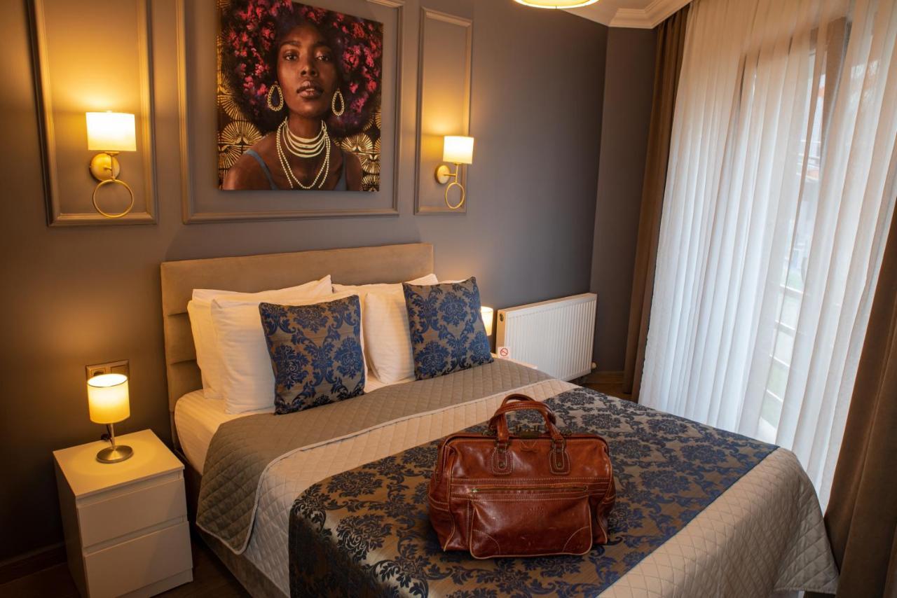 12 Rooms Hotel Koseilyas Exterior photo